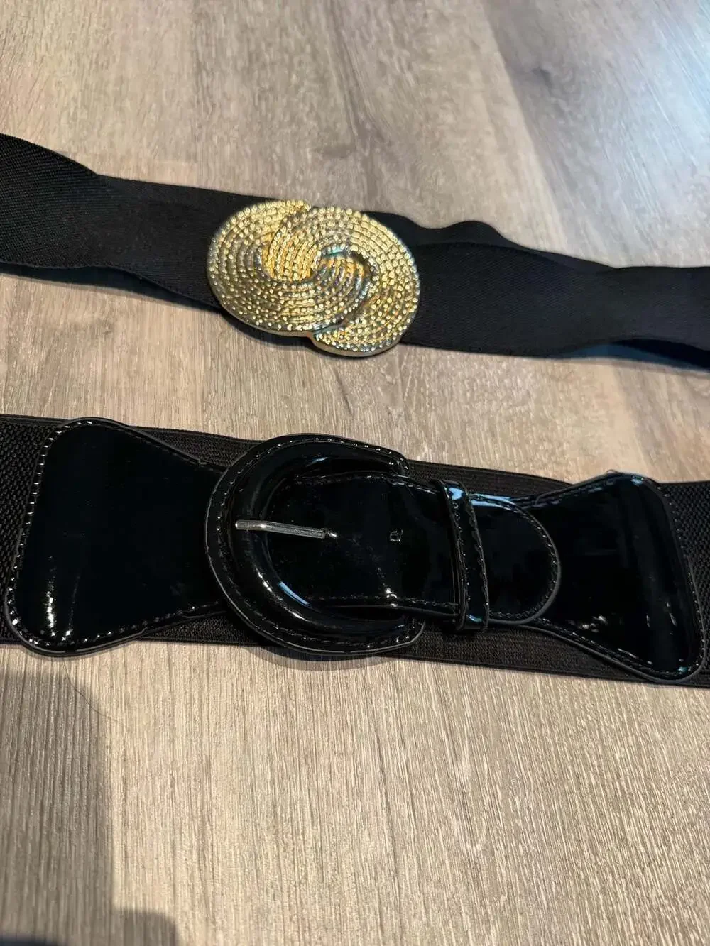 Set of 2 Women Black Elastic Stretch Waist Belts with Gold and Patent Buckles